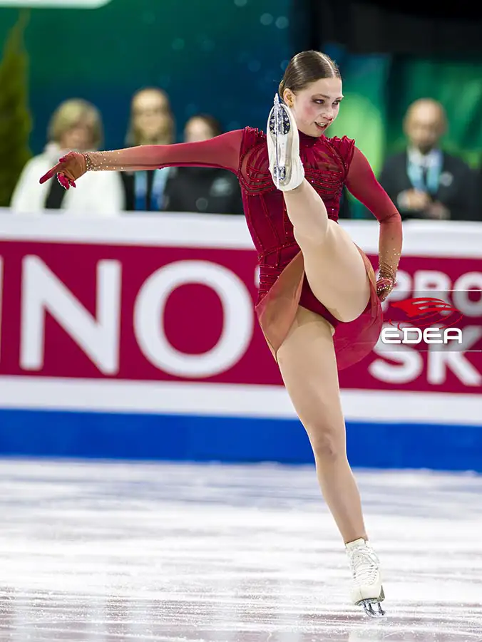 Ice Gallery Skates U.S.